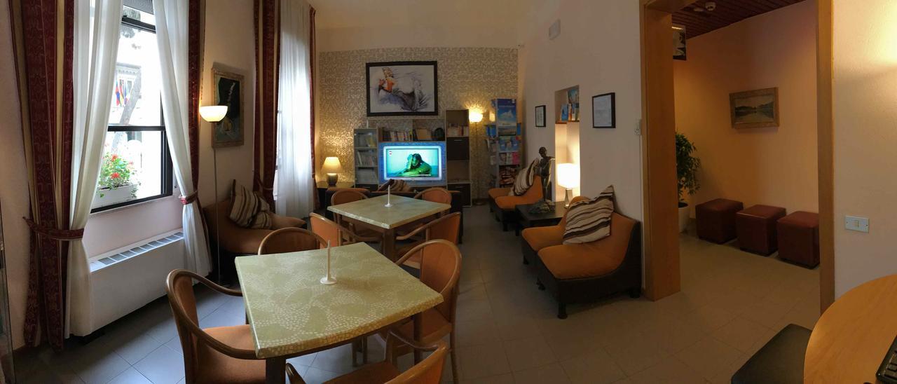 Hotel Arpa ริมินี ภายนอก รูปภาพ